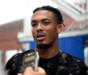 开云体育入口-美国一橄榄球球星失踪7个月：姐姐发帖求助，其最后一通电话系打给女友|比尔|扎恩|纽约巨人队|纽约巨人|国家橄榄球联盟_新浪体育_新浪新闻