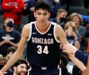 开云体育移动版-霍姆格伦：雷霆魔术我都可以 喜欢模仿杜兰特打球